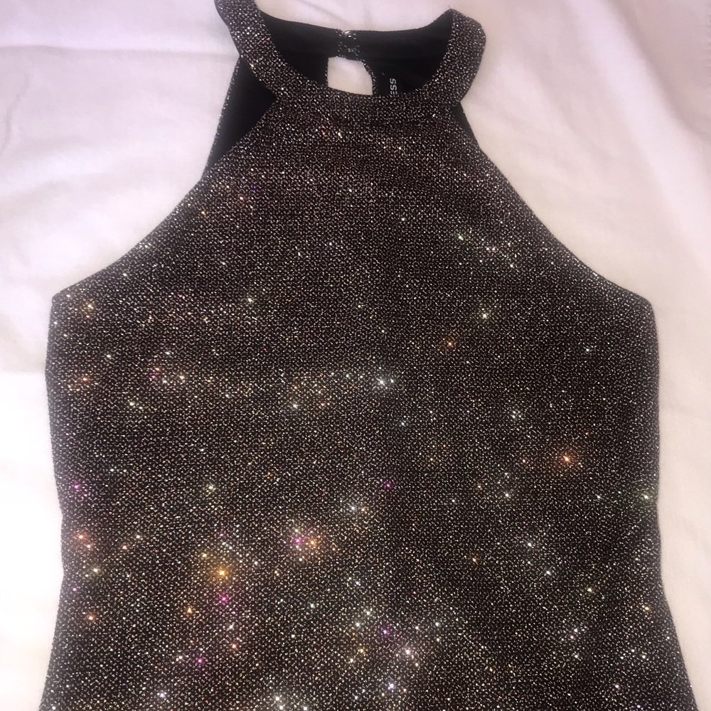 Express sleeveless top